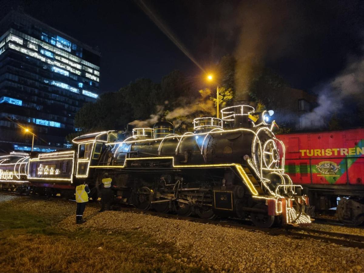 Acogedor Hostal Usaquen La Parada Del Tren Богота Екстер'єр фото
